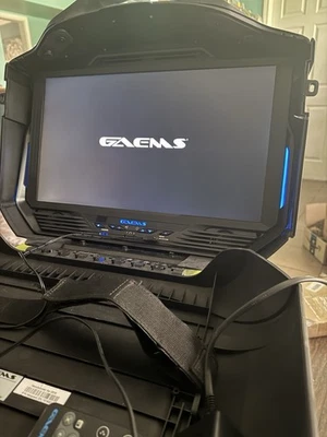 gaems vanguard g190 portable gaming monitor - Image 1 of 4
