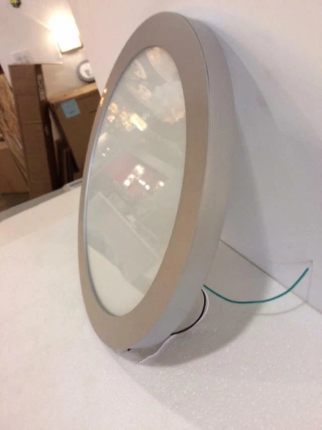 Moonbean 1-Light LED Wall Sconce - Bronze TDL Finish — 第 1/3 张图片