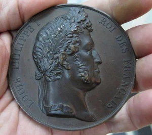 FRANCE LOUIS PHILIPPE I ROI GIANT SIZE BRONZE MEDAL OF TIME 1830-1848 by CAQUE F - Picture 1 of 4