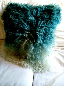 Mon Château Luxury Collection Tibet Fur Pillow Ombre Blue Ivory Off White - Bild 1 von 4