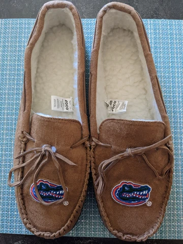 University of Florida FOCO Brand Men's Slippers! Size Large! Worn Once! RARE! Cover