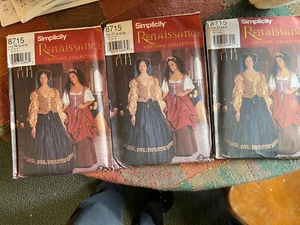 Patrón Simplicity Renaissance 8715 sin cortar elige la talla - Imagen 1 de 7