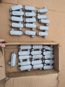 Lot Of 31 Aluminum Rigid Conduit Bodies LL Type 1/2" Trade Size MORRIS-14110 - Picture 1 of 4