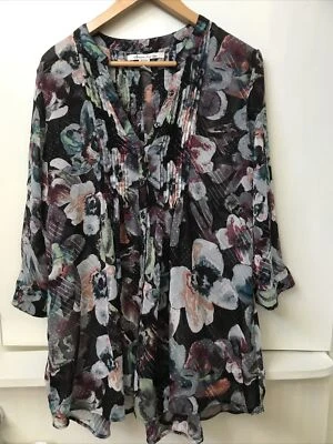AMERICAN RAG Cie M Boho Top Black Floral Semi Sheer Pintuck Pleated Tunic - Image 1 of 3