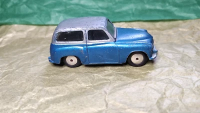 CORGI No206 HILLMAN HUSKY RARE BLUE AND SILVER Mini Car No Box - Read - Image 1 of 4