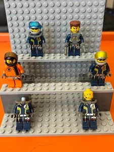 LEGO Agents MINIFIG Mini-figure Lot of 4 plus extra 2008 RETIRED RARE - Picture 1 of 5