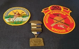 Lotto di 3 Toppe/Medaglie Marksmen's Association Windsor, CT 5Oth Anniversary+++ - Foto 1 di 5