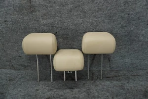 JUEGO DE AURICULARES REPOSACABEZAS ASIENTO TRASERO MERCEDES W242 W246 B250 OEM - Imagen 1 de 4