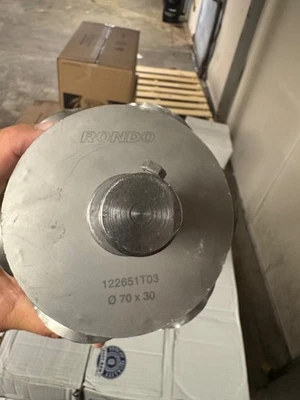 Cortador de rosquillas de anillo redondo marca rondo número de modelo 122651T03 © 70 × 30 Foto 1 de 4