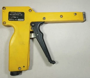 Strumento di installazione usato Tyton Corporation MK V Cable Tie Down - Foto 1 di 7
