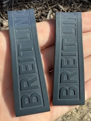 Pre-Owned Breitling Blue Pro Diver Rubber Strap 24-20 mm 160S Deploy - Image 1 of 2