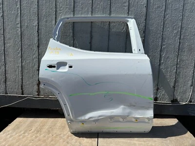 GMC ACADIA 2018 2019 2020 2021 2022 2023 CARCASA PUERTA TRASERA DERECHA Foto 1 de 4