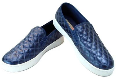 Women's ISAAC MIZRAHI LIVE SOHO QUILTED SLIP-ON BLUE LOAFER SNEAKERS Size 8 - Image 1 of 4