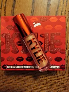 NWOB KYLIE JENNER HIGH GLOSS (MUST BE MAGIC) GOLD GLITTER LIP GLOSS 💝 - Picture 1 of 1