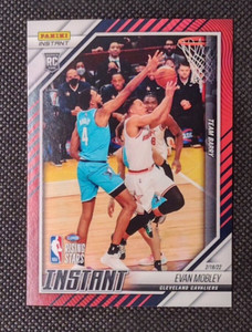 2021-22 Panini Instant Rising Stars Fanatics Parallel Evan Mobley RC 32/99 #2 SP