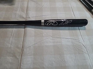 Signed Mini Baseball Bat With Damage On Wood - Picture 1 of 8