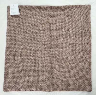 Pottery Barn Faye 亚麻纹理枕头套 20 x 20 英寸丁香 — 第 1/2 张图片