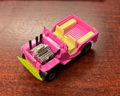 1971 Matchbox Lesney Superfast No. 2 Jeep Hot Rod Pink/Green - Image 1 of 4