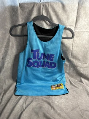 Camiseta deportiva Nike Space Jam 2 reversible Tune Squad Goon Squad juvenil mediana Foto 1 de 4