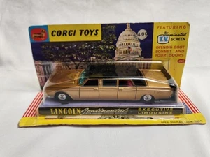Corgi Toys 262 Lincoln Continental Lehmann Peterson Executive Limousine MIB - Picture 1 of 18
