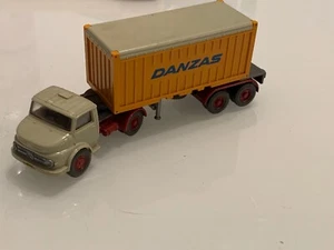 Wiking H0 Mercedes Benz LS 1113 autoarticolato container Danzas - Foto 1 di 7