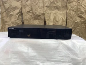 Used - Samsung DVD-VR375 - DVD Recorder VCR Combo 1080p - Picture 1 of 7