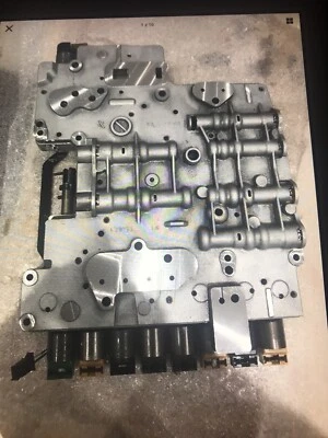 BMW735I AUTOMATIC GEARBOX VALVE BODY 1068427140/1068427143 - Imagem 1 de 4