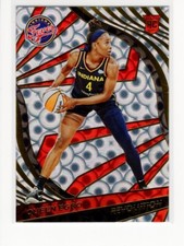 2022 Panini Revolution WNBA Queen Egbo Rookie Groove Prizm