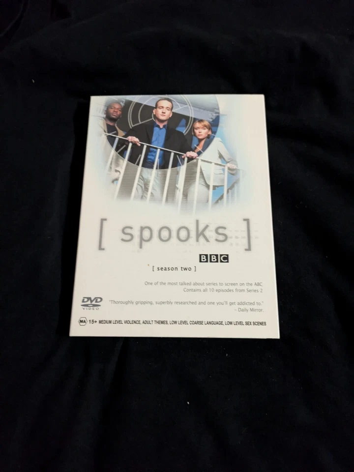 Spooks VHS : TV Series / Season 2 very good condition - 3 VHS - Image 1 of 1