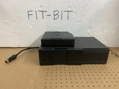 Land Rover Freelander CD Changer Alpine 6 Disc Alpine XQE100250 Multichanger A - Image 1 of 4