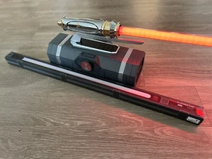 Sable de luz Sidious Palpatine Legacy Star Wars Galaxy's Edge + hoja de 26"" + soporte - Imagen 1 de 12