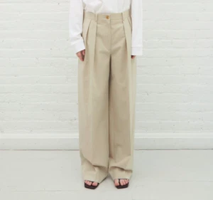 The Row Igor Oatmeal Cotton Pleated Wide-Leg Pants, Size L - Bild 1 von 11