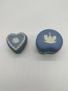 wedgewood blue jasperware trinket boxes - Picture 1 of 7