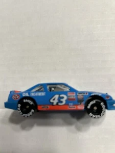 1992 Funstuf Pit Row | Richard Petty #43 STP 1:64 Diecast Car | lose 1.03 - Bild 1 von 3