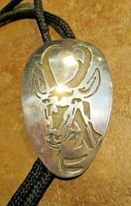 LARGE Vintage Navajo Sterling Silver GAZELLE Bolo Tie with LONG FEATHER TIPS - Picture 1 of 9