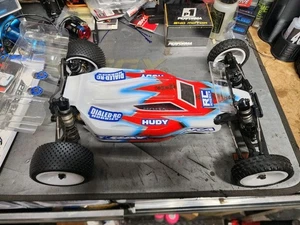 Xray XB2 '22 Carpet 1/10 2wd Buggy Roller Body & ESC Brushless Motor Servo Used - Picture 1 of 9