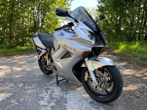 Honda VFR 800 VTEC ABS 8k miles Delkevic exhausts + loads of extras - Picture 1 of 17