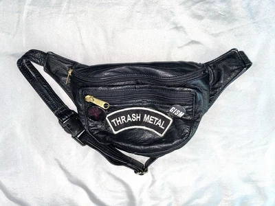 Riñonera Y2K THRASH METAL bolsa de cintura hardcore punk metal thrash + PINES DE INSIGNIA Foto 1 de 4