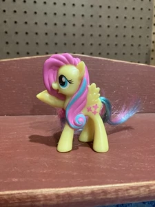 McDonald's 2014 My Little Pony Friendship is Magic Fluttershy Cake Topper Figure - Picture 1 of 2