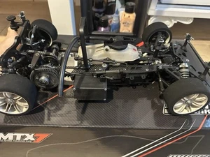 Mugen Seiki MTX7 1:10 Nitro RC Car with many mods - Picture 1 of 8