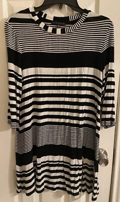 Vestido de mujer Tiana B. blanco y negro a rayas con mangas 3/4, talla grande Foto 1 de 3