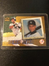 1998 Pacific Invincible Platinum Blue Derek Jeter #52 HOF