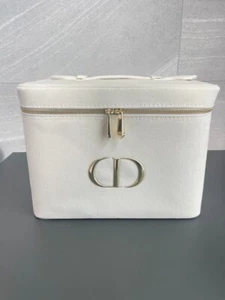 Christian Dior Kosmetiktasche Weißgold Spiegel Neuheit 21,5x15x15cm - Bild 1 von 6