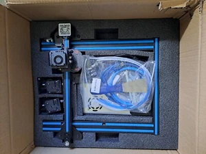 Beschädigt GEEETECH A10M 3D-Drucker 2in1 Mischfarbe Druck 220*220*260mm - Bild 1 von 5