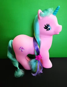 My Little Pony Unicornio Grande Gi-G0 Wonderland 9” de Alto Poni Rosa MLP - Imagen 1 de 5