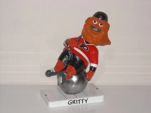 GRITTY Philadelphia Flyers Mascot Bobblehead 2018 Wrecking Ball /500 Edition New - Picture 1 of 3