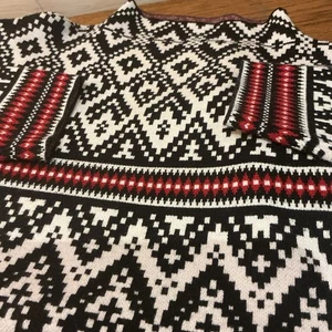 Tahari Ladies 1X Mock Neck Sweater Aztec Geometric Pattern Tribal Southwest  - Picture 1 of 8
