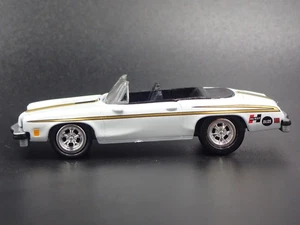 1974 74 Olds OLDSMOBILE Hurst Convertibile 1/64 Diorama Scala Modellino Auto - Foto 1 di 4