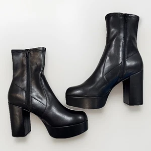 Steve Madden Girl Platform Boots Y2k Chunky High Black Block Heel STEALTTH NEW - Picture 1 of 6