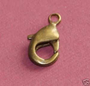 15 pcs of Antique Brass Lobster Clasps 15x8mm - Picture 1 of 5